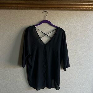 BKE boutique Women's Black V-Neck Cross-Back Blouse